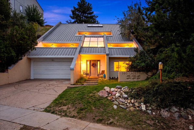 580 E Lacey Way
                     MLS #2185911
