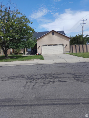 6187 S 4390 W, Salt Lake City UT 84118
