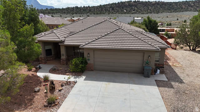 813 W Foothill Dr
                     MLS #2186079