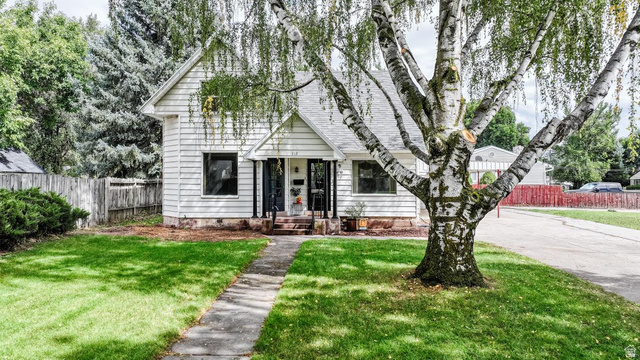 Main photo for 212 N 2nd E