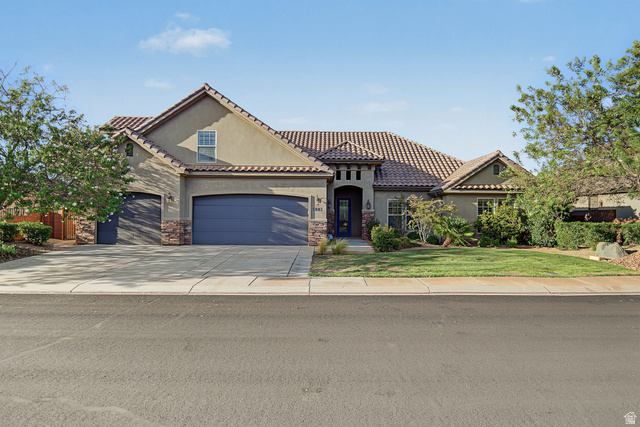 1043 E 4485 S
                     MLS #2186388
