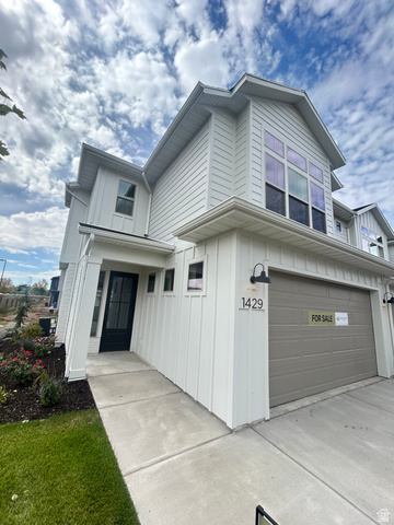 1429 W Pleasant View Dr #40
                     MLS #2186420