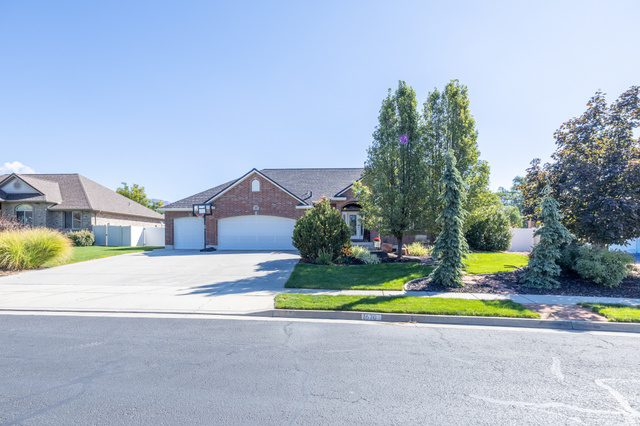 1670 N 1350 W
                     MLS #2186444