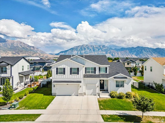 308 N 70 W
                     MLS #2186460