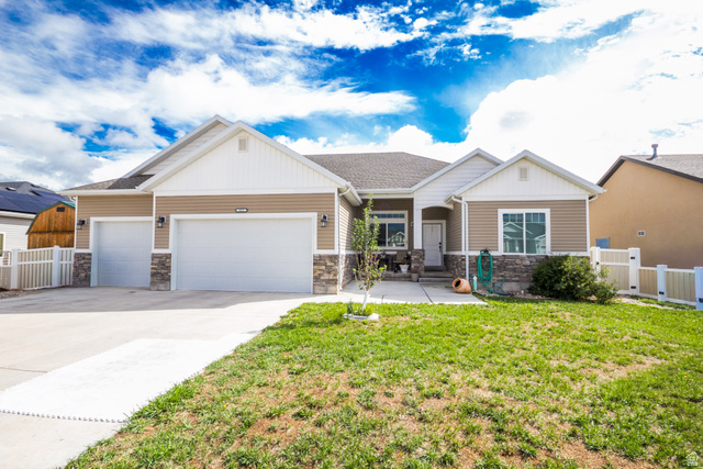 933 S 250 W
                     MLS #2186481