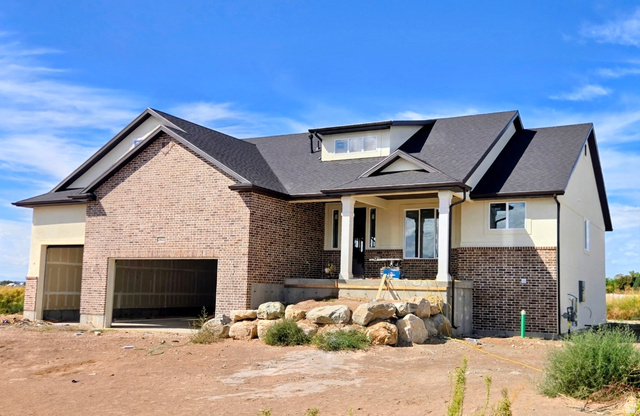 2803 S 3700 W
                     MLS #2186697