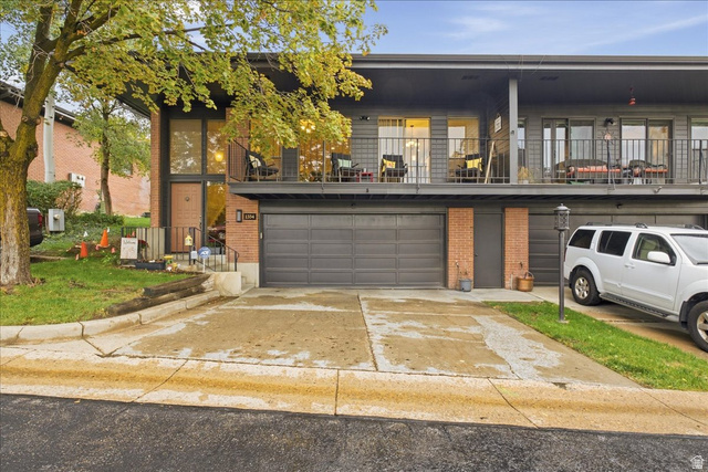 1334  Ridgewood Ln
                     MLS #2186702