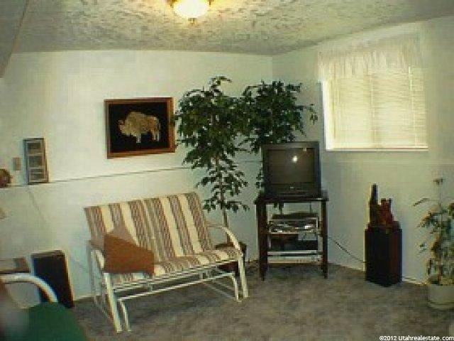 799 E 750 N, Layton, UT 84041 — photo 3