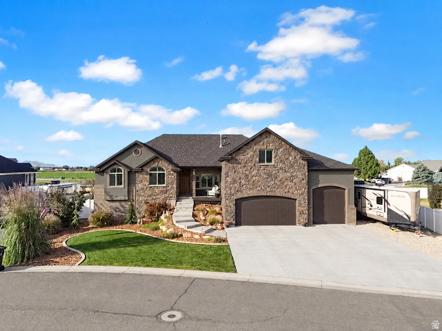4863  Jacquelyn Park Ln
                     MLS #2186756
