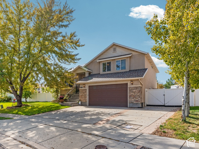 1060 W Ascot Dr, North Salt Lake, UT