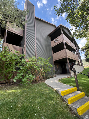 6871 N 2200 W #8J