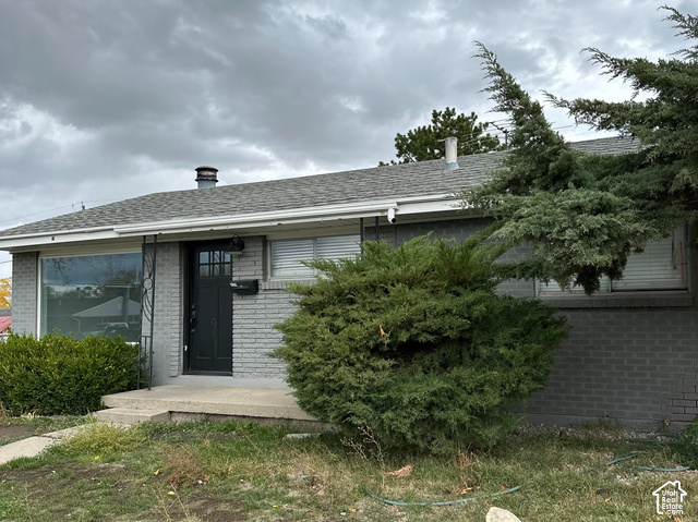 3381 S Fairlane St
                     MLS #2186961