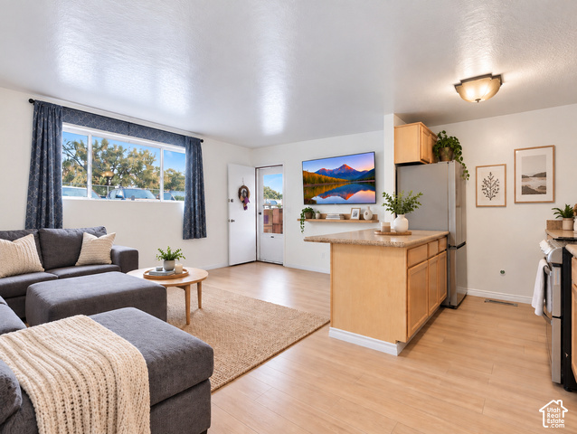 3673 S 2200 W #18, West Valley City UT 84119