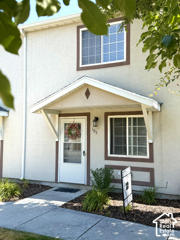 Main photo for 195  Stirling Pl