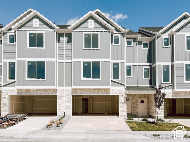 942 W Mountain Hollow Way #336
                     MLS #2187075