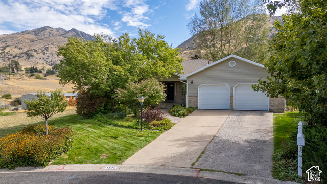 1575  Sumac Dr
                     MLS #2187190