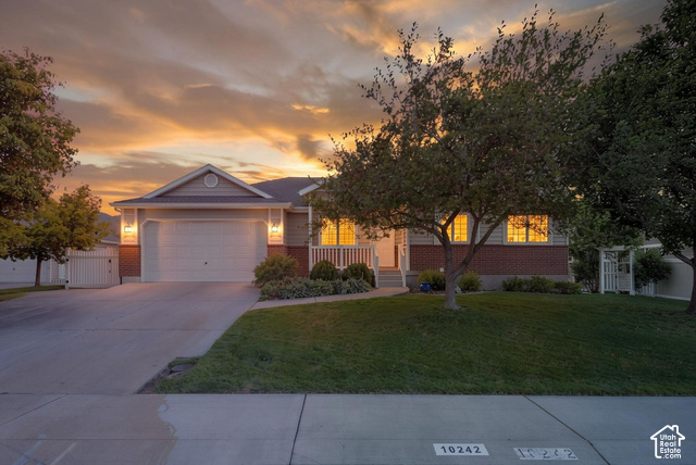Main photo for 10242 N Redwood Dr