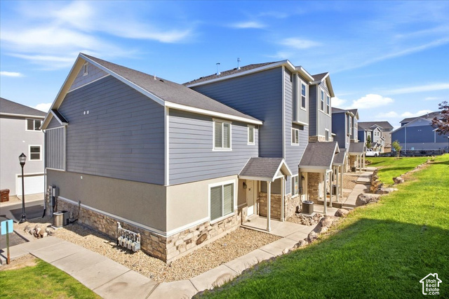 Main photo for 14406 S Oakfield Way