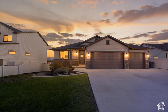 Main photo for 816 S 55 W