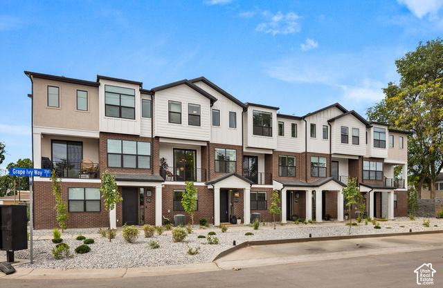 3783 S Grape Ivy Ct #103-18
                     MLS #2187465
