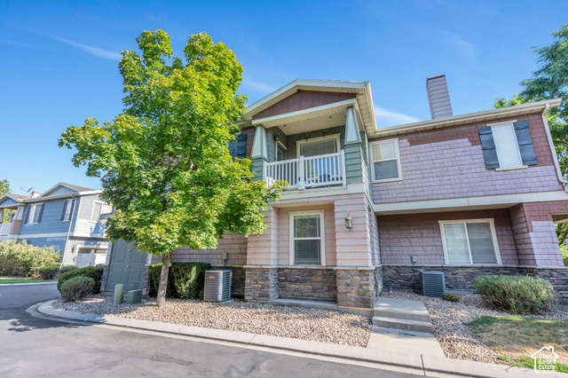 73 S 1580 W
                     MLS #2187865