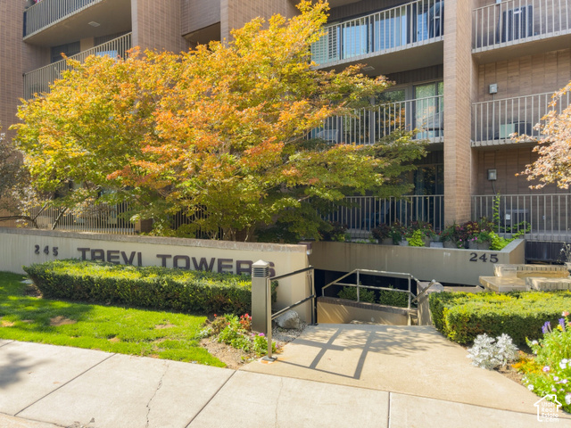 245 N VINE ST ##205, Salt Lake City UT 84103