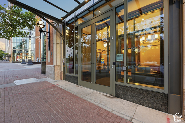 55 W South Temple St #404
                     MLS #2188126