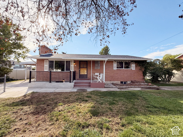 718 S 900 E
                     MLS #2188150