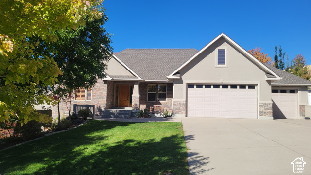1553  Oakview Dr
                     MLS #2188181
