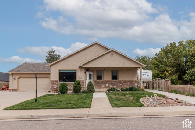 Main photo for 752 W 60 St