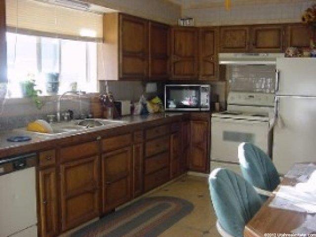 4200 S Old Hwy, Aurora, UT 84620 — photo 3