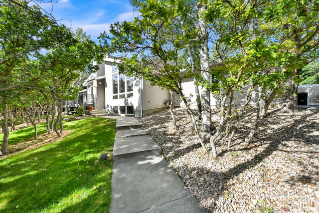 Main photo for 366 S Scenic Dr
