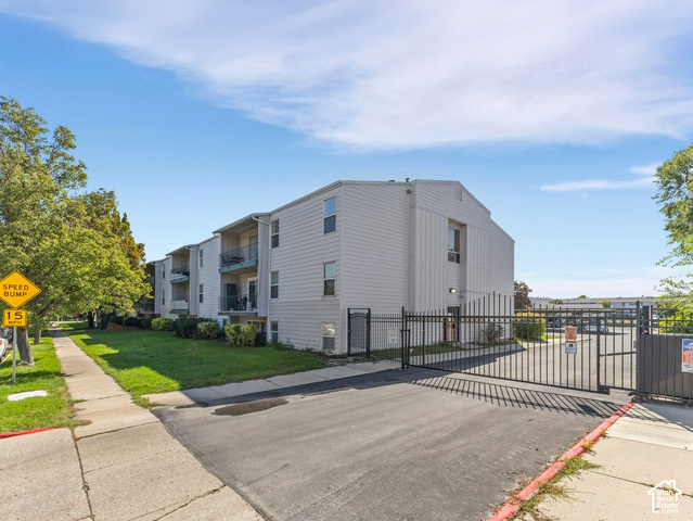 1861 W 600 N, Salt Lake City UT 84116