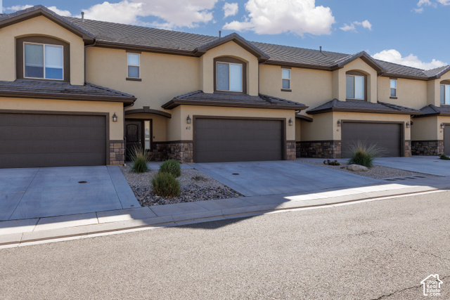 1001 W CURLY HOLLOW DR. #40