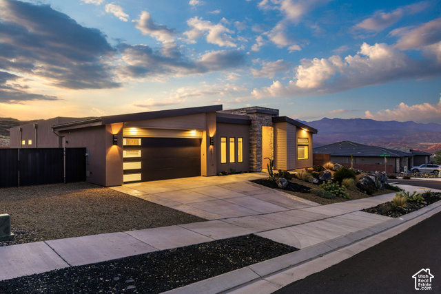 662 S 1800 W
                     MLS #2188491