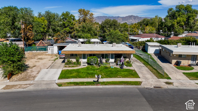 791 E Whitemaple Way
                     MLS #2188578