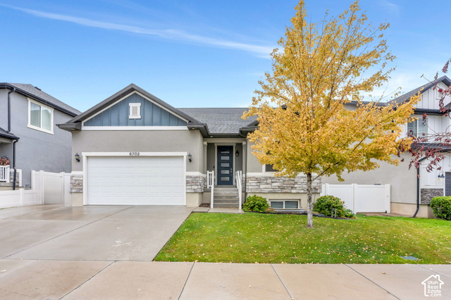 6702 W Wind Rose Dr
                     MLS #2188599