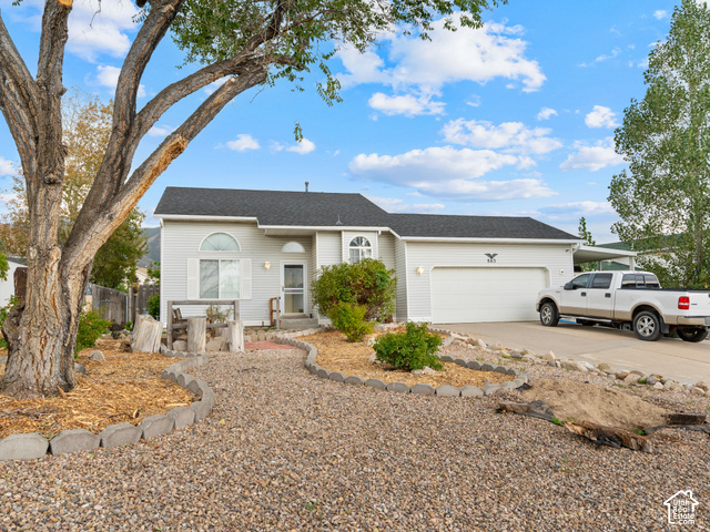 863 W Sundown Ln
                     MLS #2188637