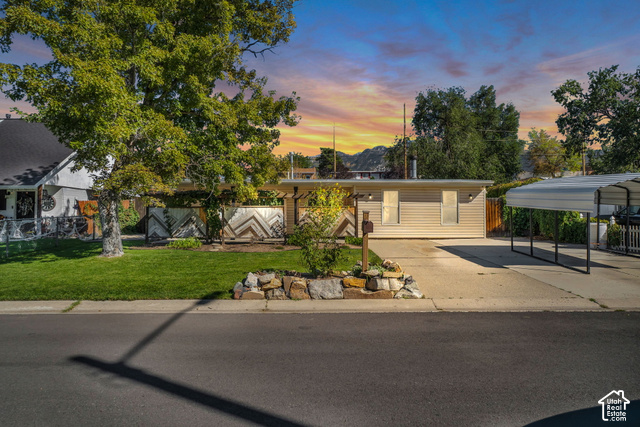 10277 S Zinnia Way
                     MLS #2188660
