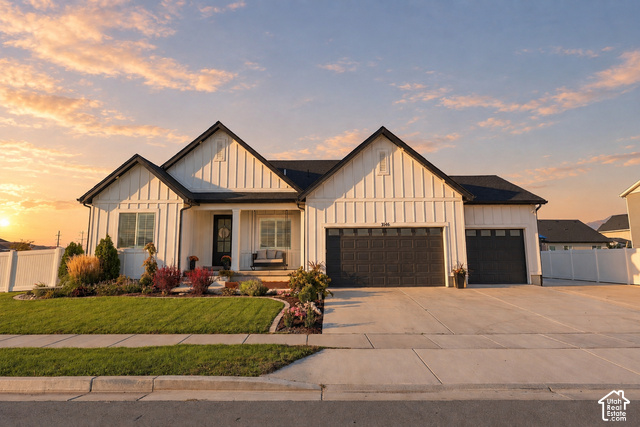3146 W Allred Dr
                     MLS #2188682