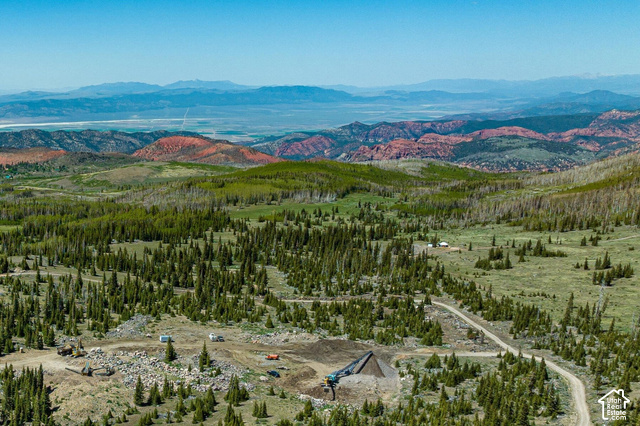 0 #1, Brian Head, UT 84719, photo 10