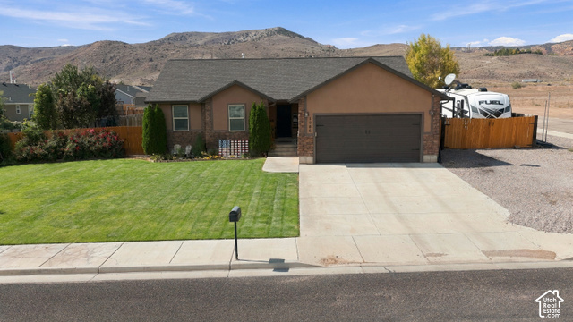 1086 S 800 W
                     MLS #2188742