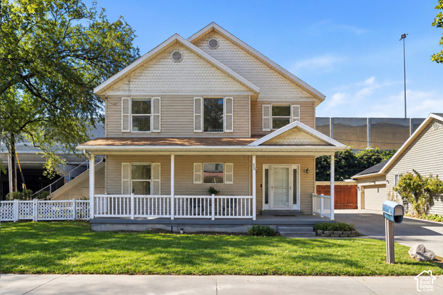 305 N Argyle Ct
                     MLS #2188783