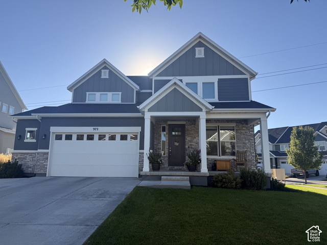 972 S Vine St
                     MLS #2188843