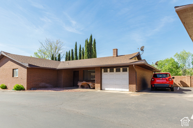 Main photo for 3707  Gates Cir