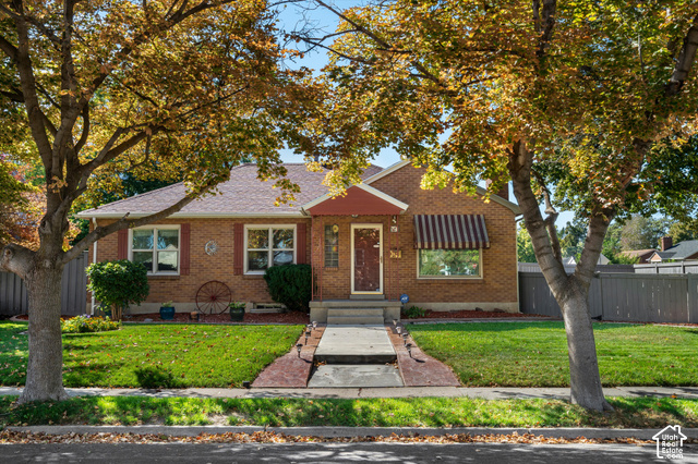 121 W Garden View Dr.
                     MLS #2188998