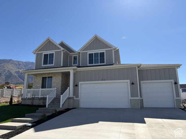 32 E 1690 S
                     MLS #2189000