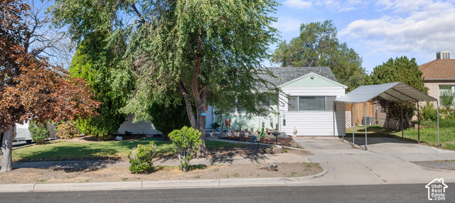361 E Utah Ave
                     MLS #2189072