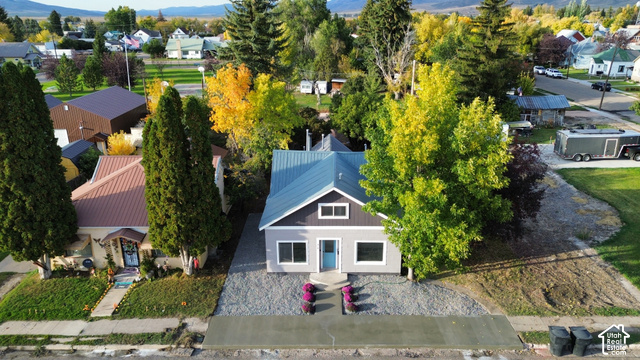 Main photo for 916  Grant St