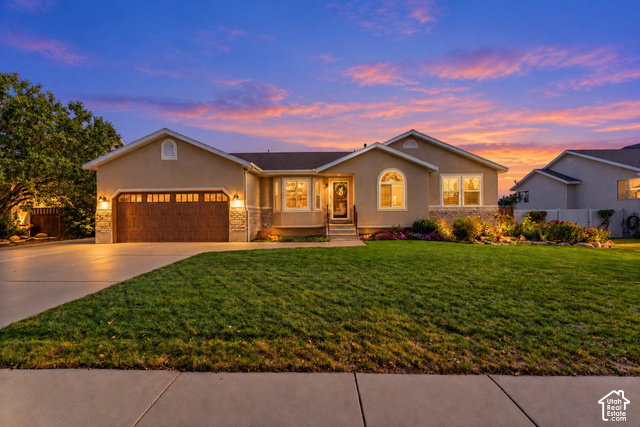 178 E Olive Berry Ln
                     MLS #2189125